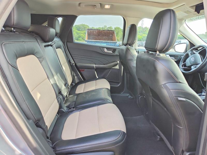 Photo 11 from auction – 2021 FORD ESCAPE with VIN 1FMCU9DZ0MUA86029