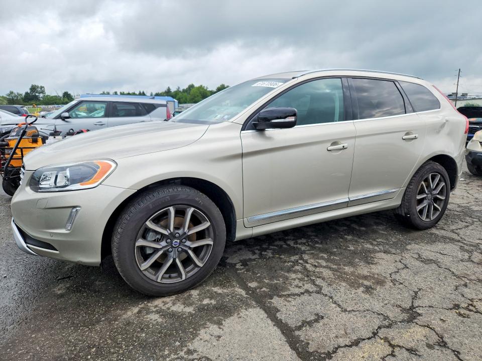 2017 VOLVO XC60 - Търг №61670906