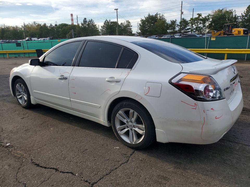 Foto 2 de la subasta – 2011 NISSAN ALTIMA con VIN 1N4BL2AP9BN478100