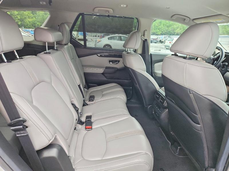 Photo 10 from auction – 2025 HONDA PILOT with VIN 5FNYG2H4XSB037160