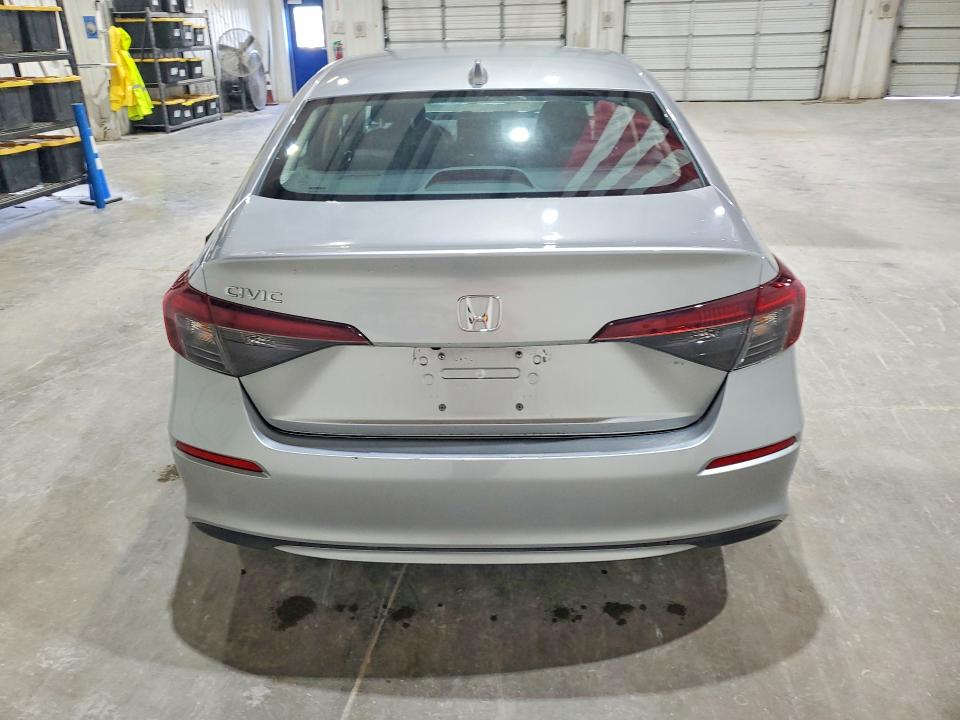 Photo 6 from auction – 2025 HONDA CIVIC with VIN 2HGFE2F27SH601213