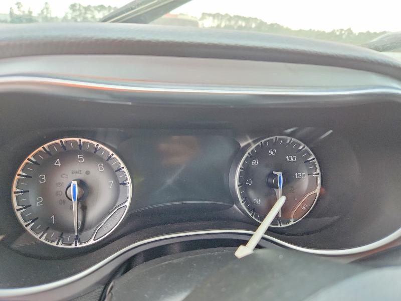 Photo 9 from auction – 2025 CHRYSLER PACIFICA with VIN 2C4RC1GG7SR570125