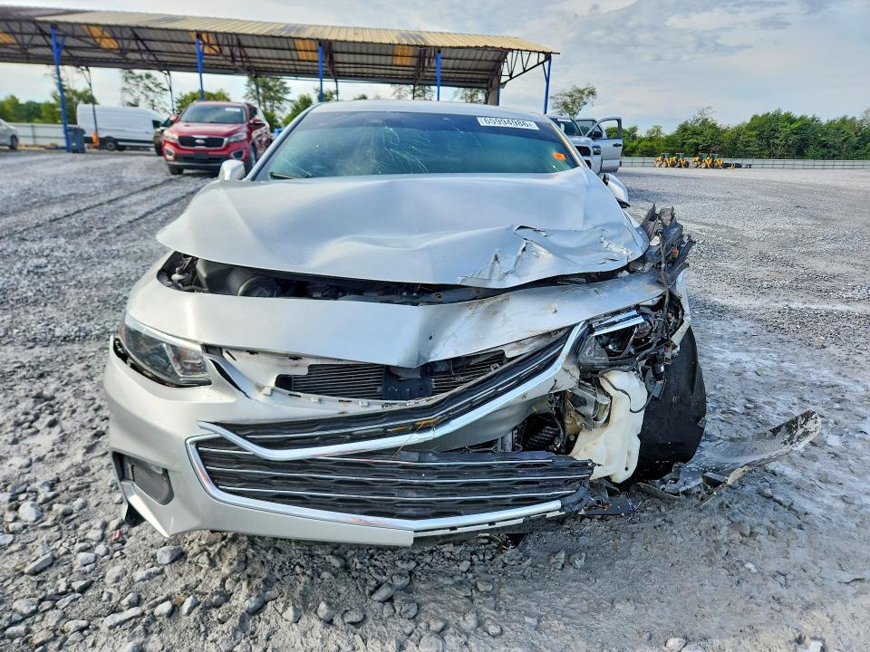 Photo 5 from auction – 2017 CHEVROLET MALIBU with VIN 1G1ZE5ST0HF102168