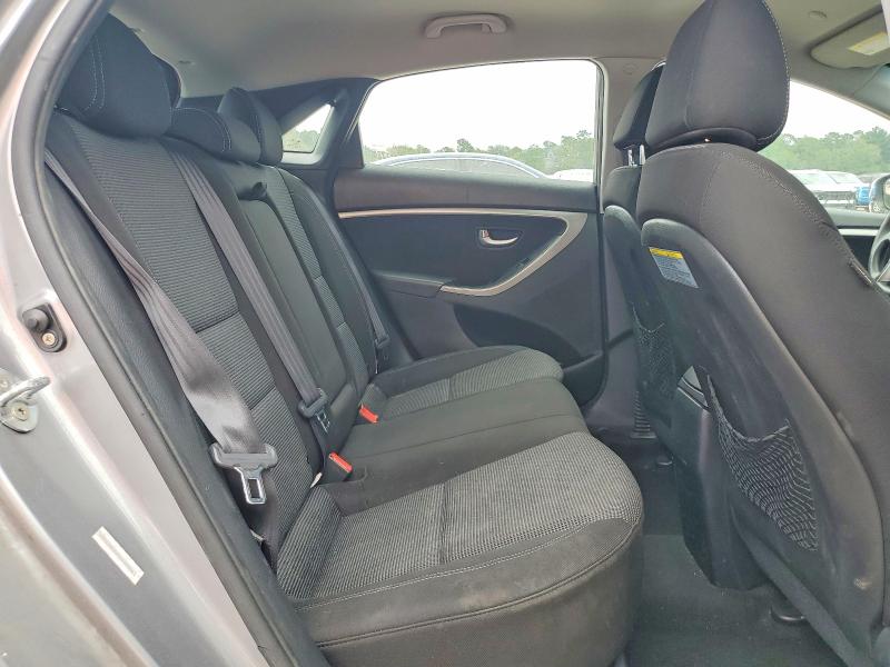 Photo 10 from auction – 2013 HYUNDAI ELANTRA GT with VIN KMHD35LE6DU090956