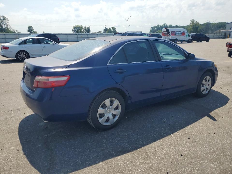 Photo 3 from auction – 2007 TOYOTA CAMRY with VIN 4T1BK46K57U046778