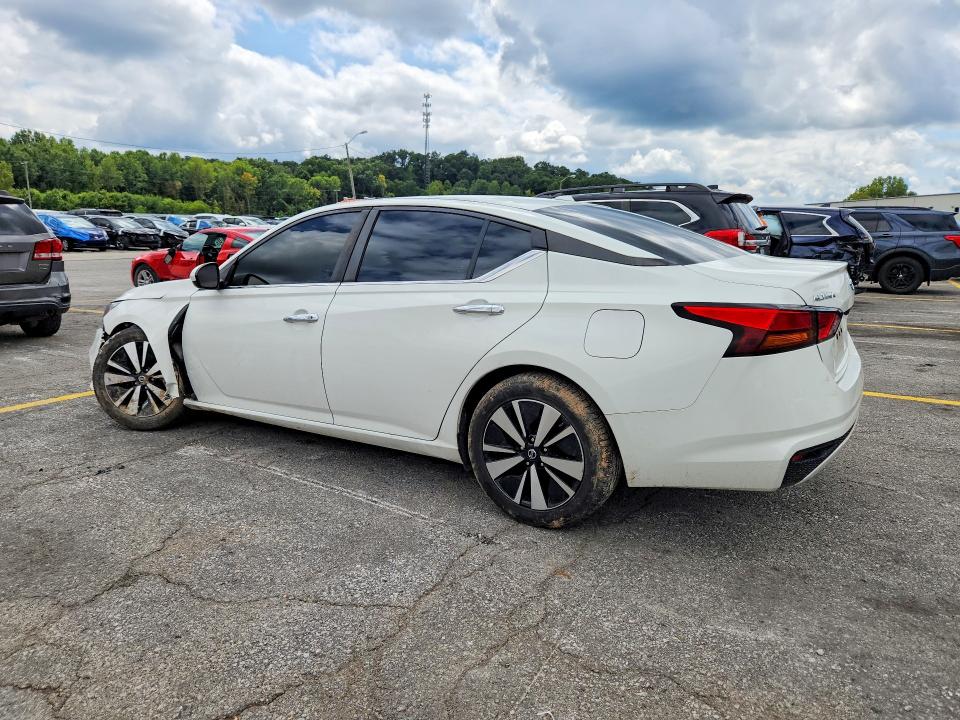 Photo 2 from auction – 2020 NISSAN ALTIMA with VIN 1N4BL4BV6LC243420