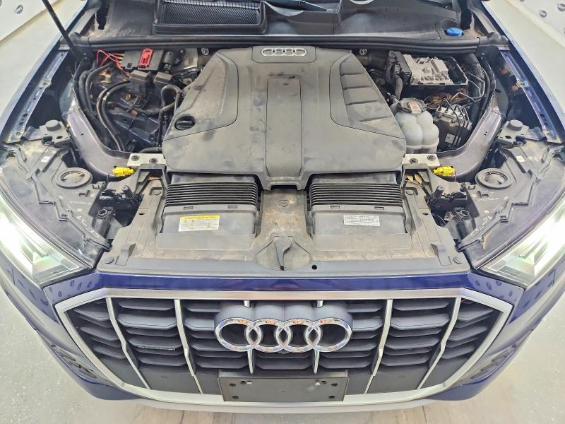 Photo 12 from auction – 2021 AUDI Q7 with VIN WA1LJAF75MD025263
