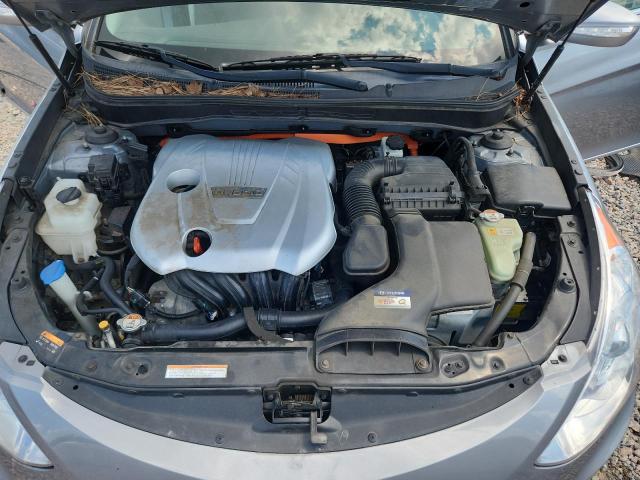 Photo 11 from auction – 2014 HYUNDAI SONATA with VIN KMHEC4A44EA117678