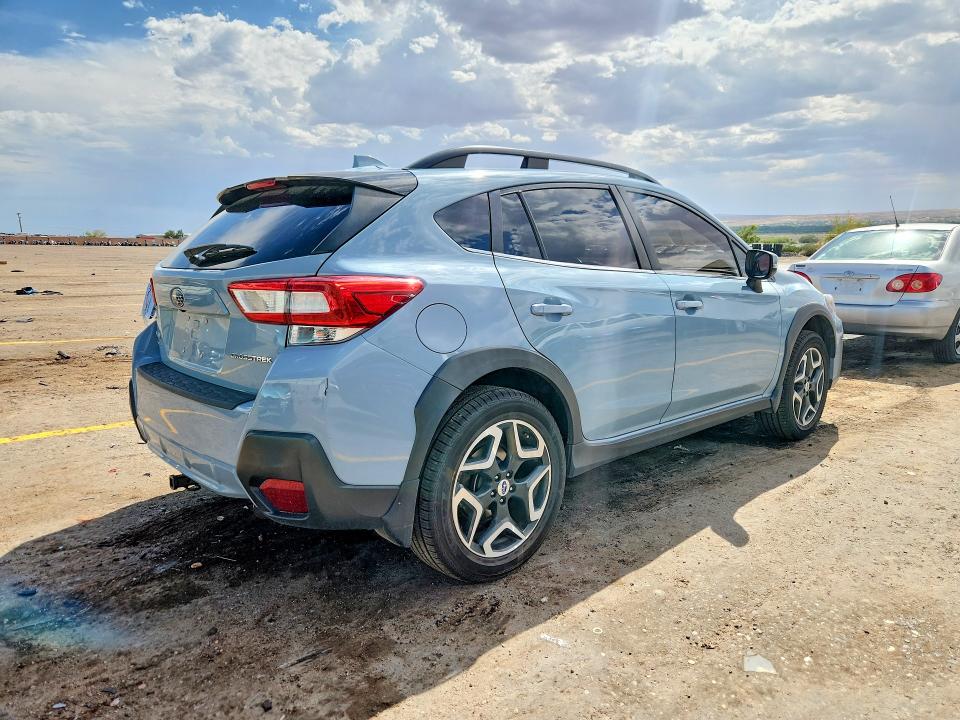 Photo 3 from auction – 2018 SUBARU CROSSTREK with VIN JF2GTAJC8JH268271