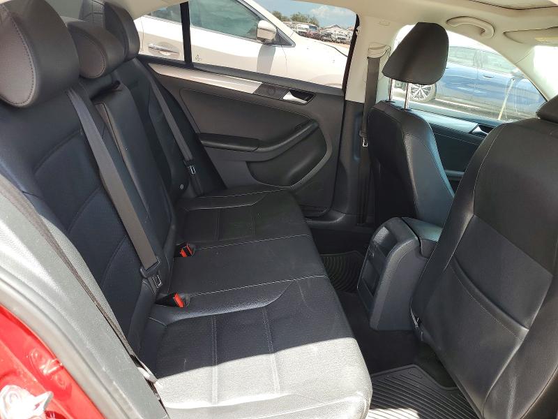 Photo 10 from auction – 2017 VOLKSWAGEN JETTA with VIN 3VWB67AJ0HM205878