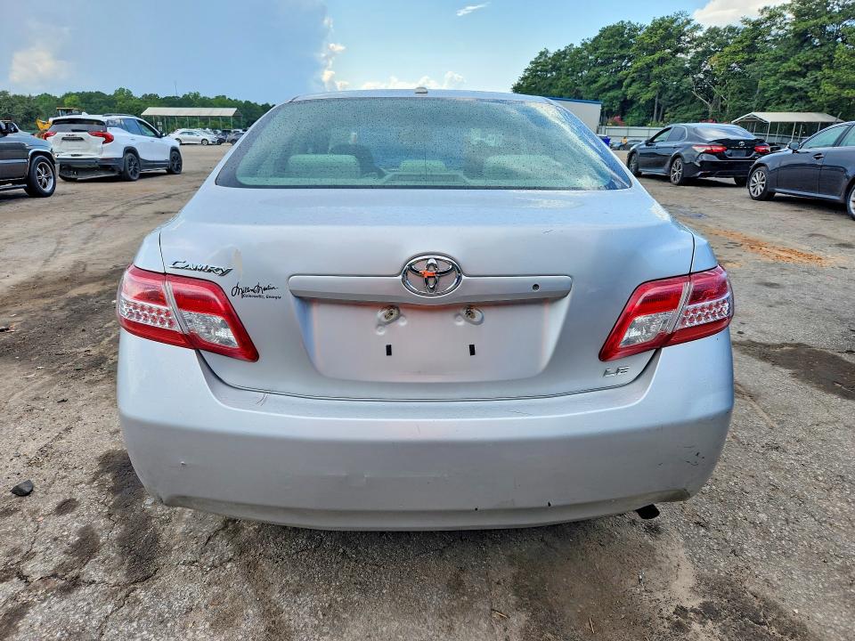 Photo 6 from auction – 2011 TOYOTA CAMRY with VIN 4T1BF3EK7BU215899