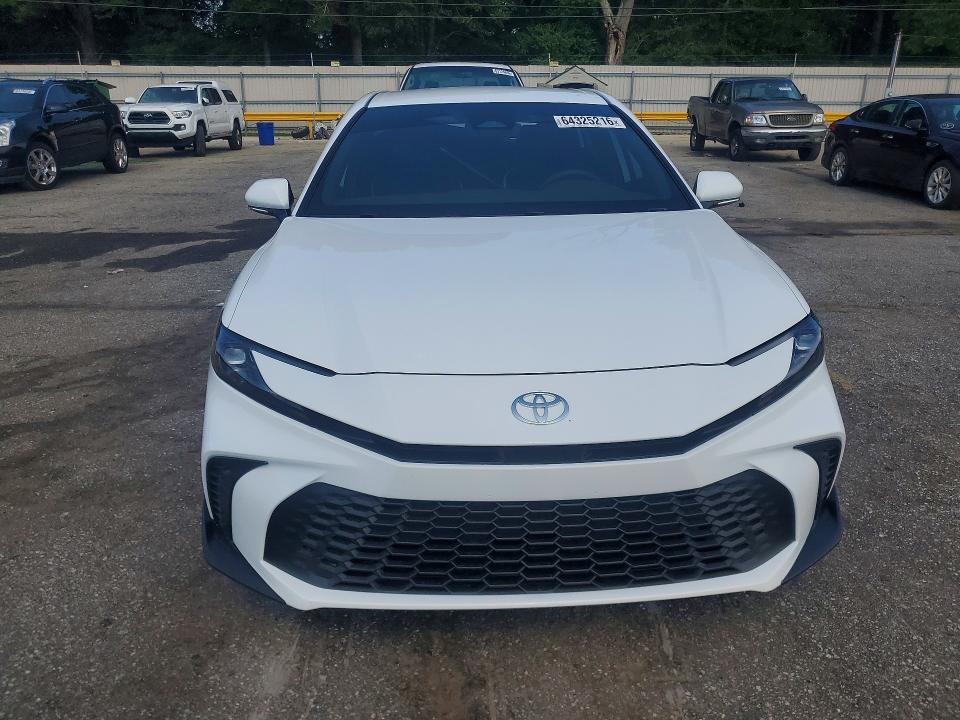 Photo 5 from auction – 2026 TOYOTA CAMRY with VIN 4T1DAACK7TU769590