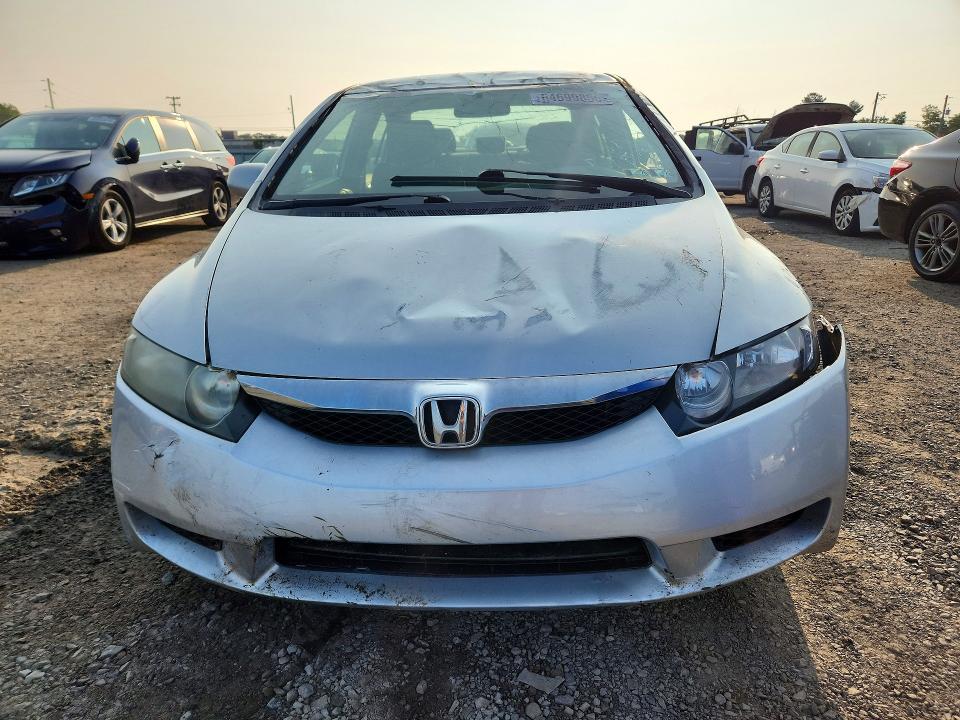 Снимка 5 от търг – 2011 HONDA CIVIC с VIN 2HGFA1F5XBH304050