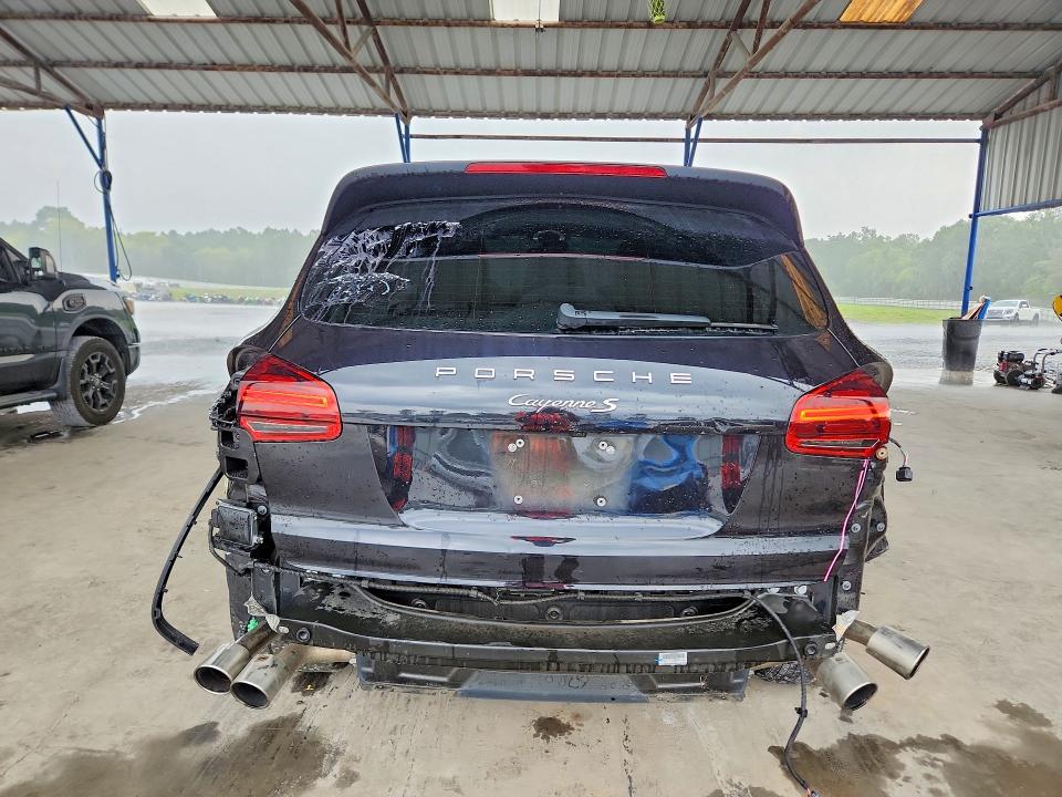 Photo 6 from auction – 2018 PORSCHE CAYENNE with VIN WP1AB2A29JLA61291