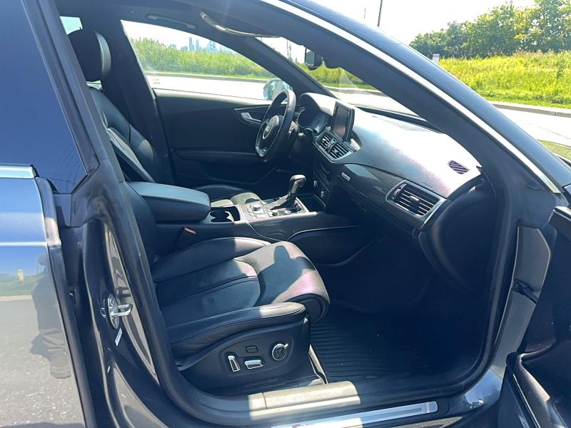 Photo 5 from auction – 2016 AUDI S7 with VIN WAUW2AFC3GN010429