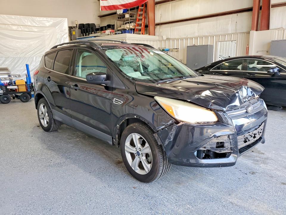 Photo 4 from auction – 2014 FORD ESCAPE with VIN 1FMCU0GX1EUA10391