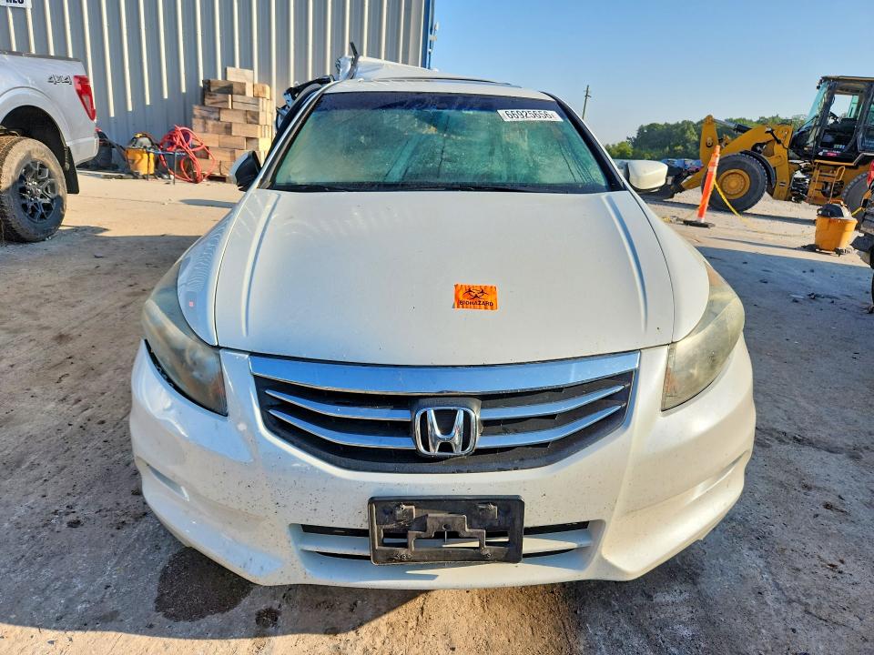 Photo 5 from auction – 2011 HONDA ACCORD with VIN 1HGCP3F84BA005689