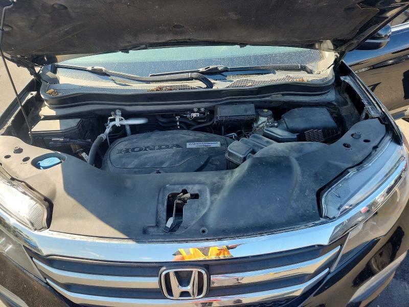 Photo 11 from auction – 2016 HONDA PILOT with VIN 5FNYF6H84GB104159
