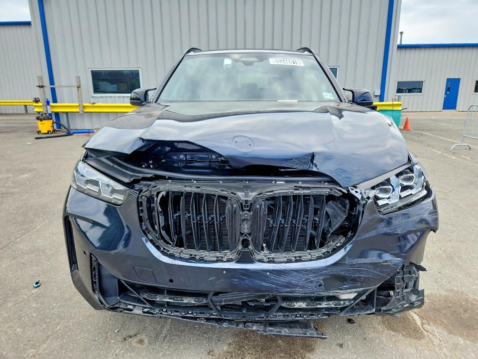 Photo 5 from auction – 2026 BMW X5 with VIN 5UX33EU08T9421927