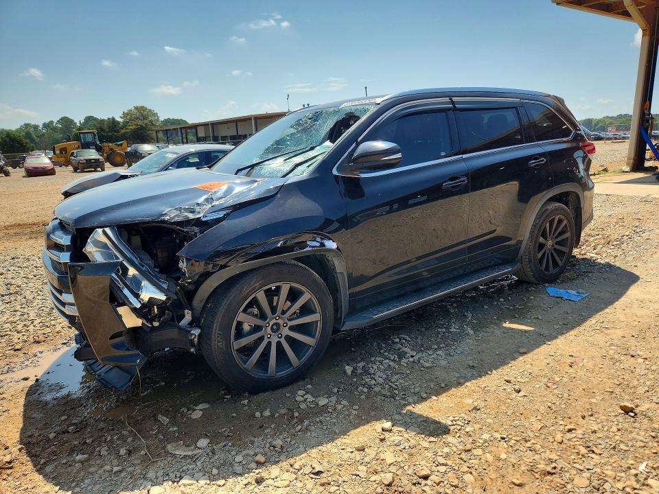 2017 TOYOTA HIGHLANDER - Търг №64656856