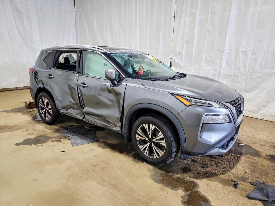 Photo 4 from auction – 2021 NISSAN ROGUE with VIN 5N1AT3BB9MC700532