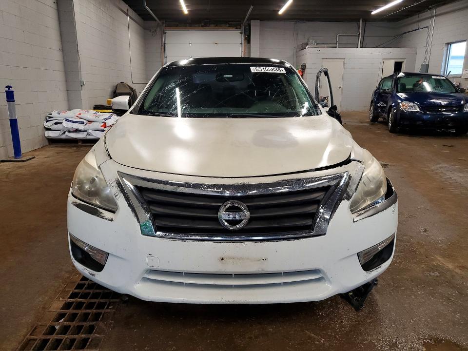 صورة رقم 5 من المزاد - 2013 NISSAN ALTIMA مع VIN 1N4BL3AP0DC200674