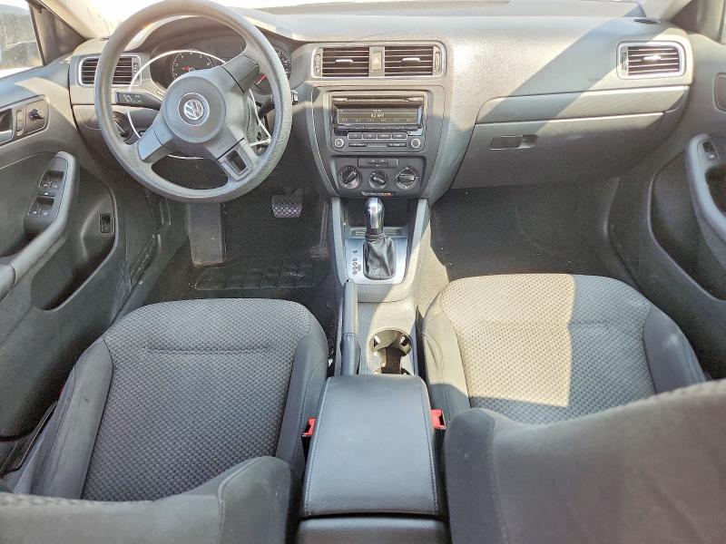 Photo 8 from auction – 2014 VOLKSWAGEN JETTA with VIN 3VW2K7AJ2EM237691