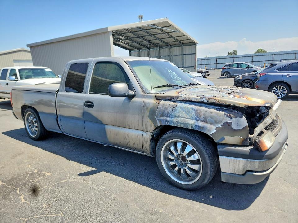 Photo 4 from auction – 2003 CHEVROLET SILVERADO with VIN 2GCEC19V431114710