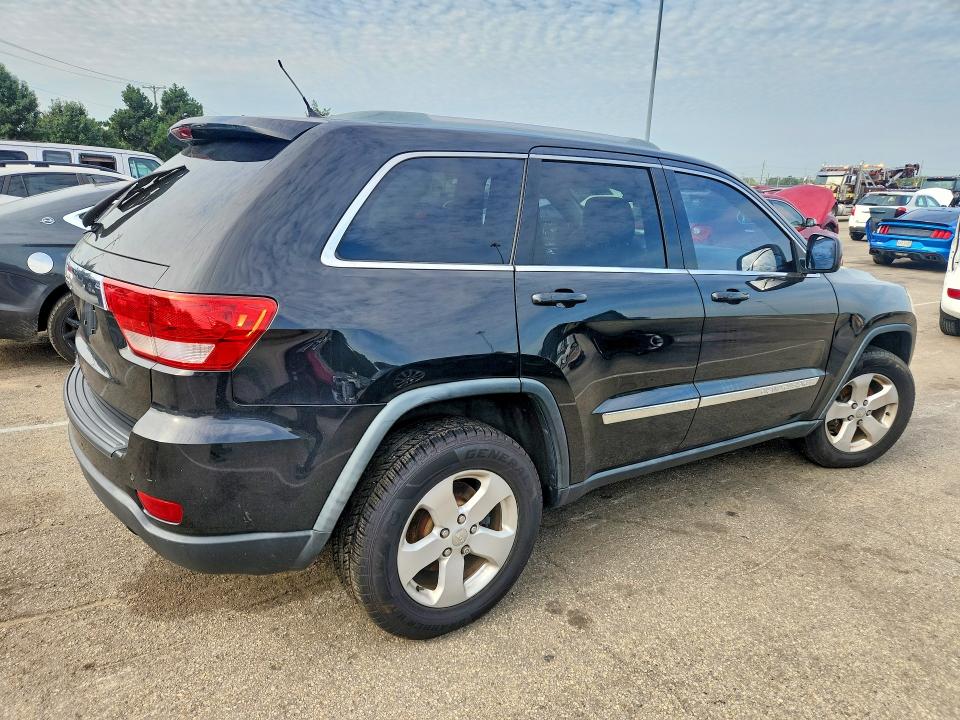 Photo 3 from auction – 2012 JEEP GRAND CHEROKEE with VIN 1C4RJFAG9CC225815