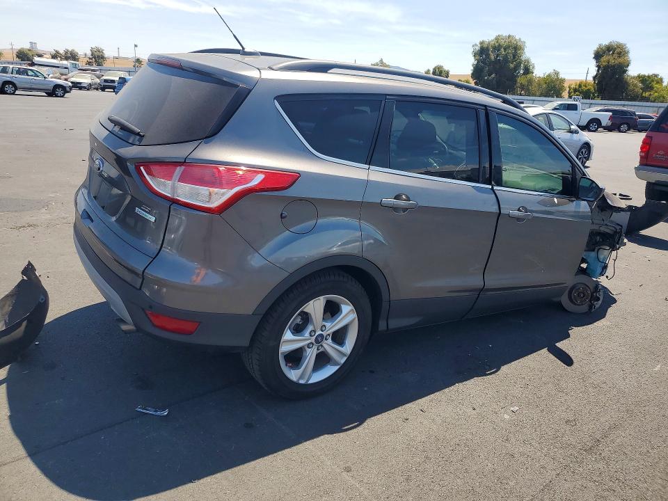 Photo 3 from auction – 2014 FORD ESCAPE with VIN 1FMCU0GX4EUB99148