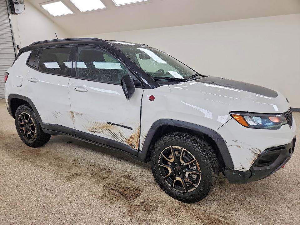 Photo 4 from auction – 2026 JEEP COMPASS with VIN 3C4NJDDN9TT187777