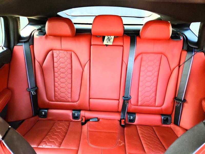Foto 10 de la subasta – 2021 BMW X4 con VIN 5YMUJ0C09M9G22196