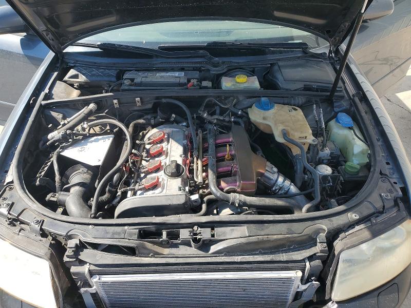 Photo 11 from auction – 2004 AUDI A4 with VIN WAULC68E34A028279