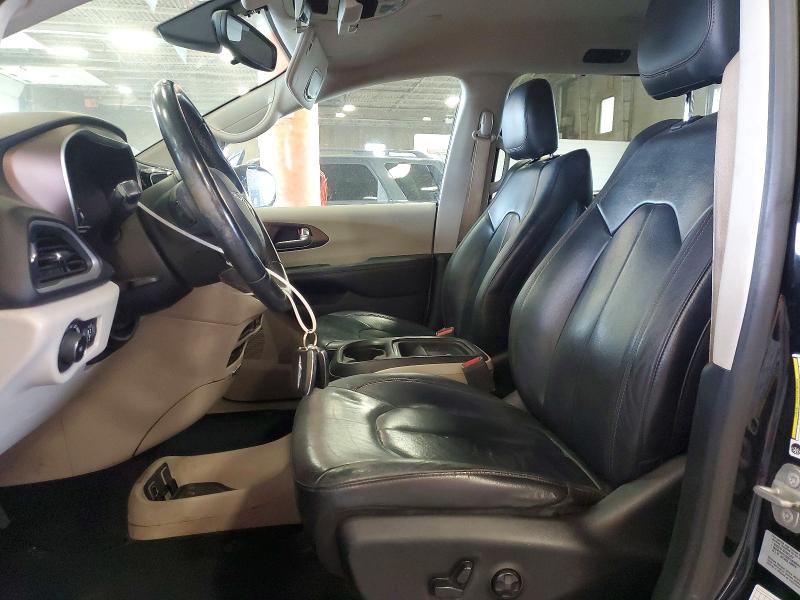 Photo 7 from auction – 2017 CHRYSLER PACIFICA with VIN 2C4RC1BG2HR759135