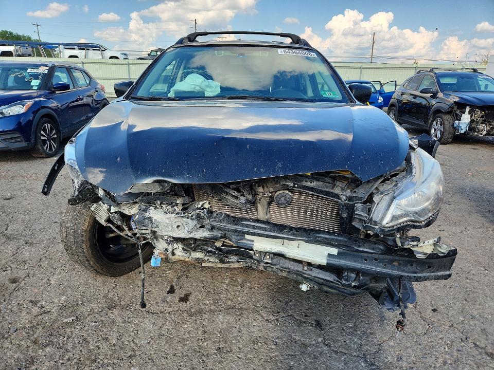 Photo 5 from auction – 2016 SUBARU CROSSTREK with VIN JF2GPADC3G8292681