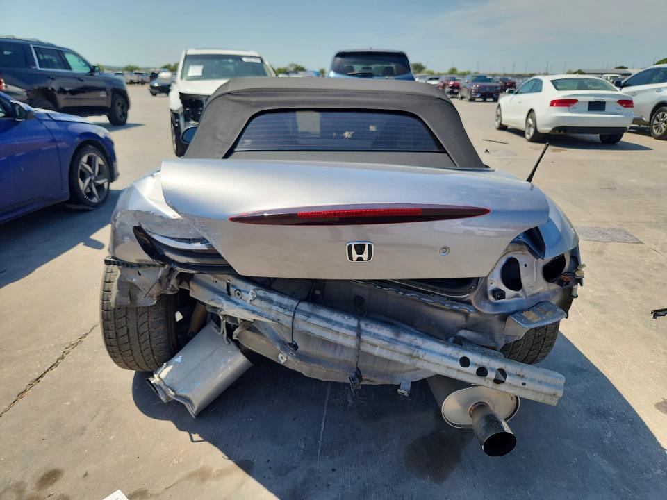 Foto 6 de la subasta – 2003 HONDA S2000 con VIN JHMAP11413T002123