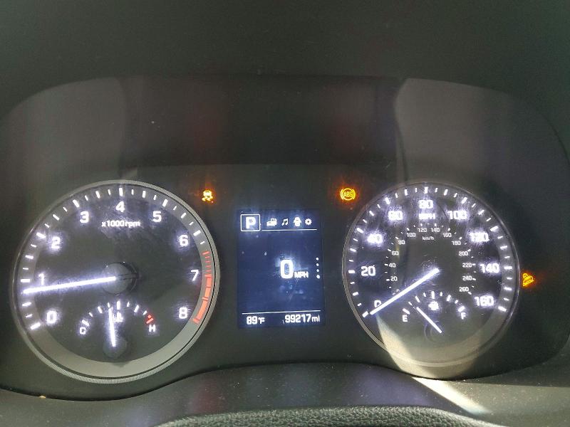 Photo 9 from auction – 2018 HYUNDAI TUCSON with VIN KM8J33A42JU684134
