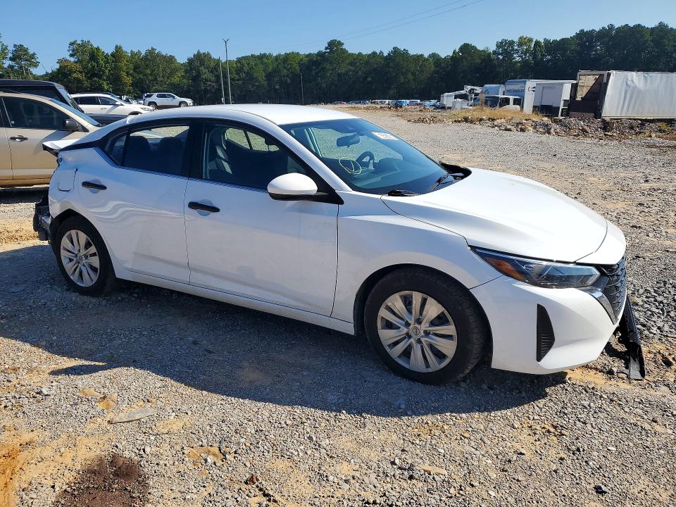 Photo 4 from auction – 2024 NISSAN SENTRA with VIN 3N1AB8BV0RY257364