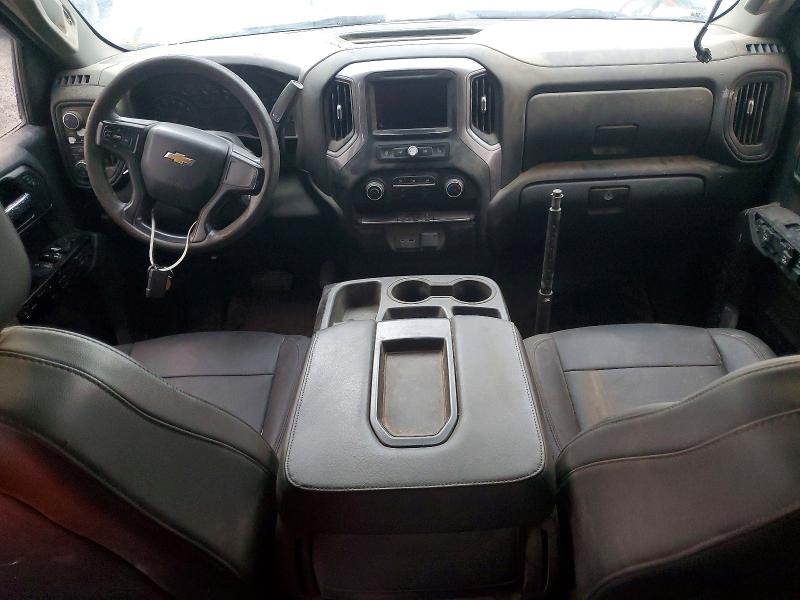 Photo 8 from auction – 2021 CHEVROLET SILVERADO with VIN 1GCRYAEF7MZ115232
