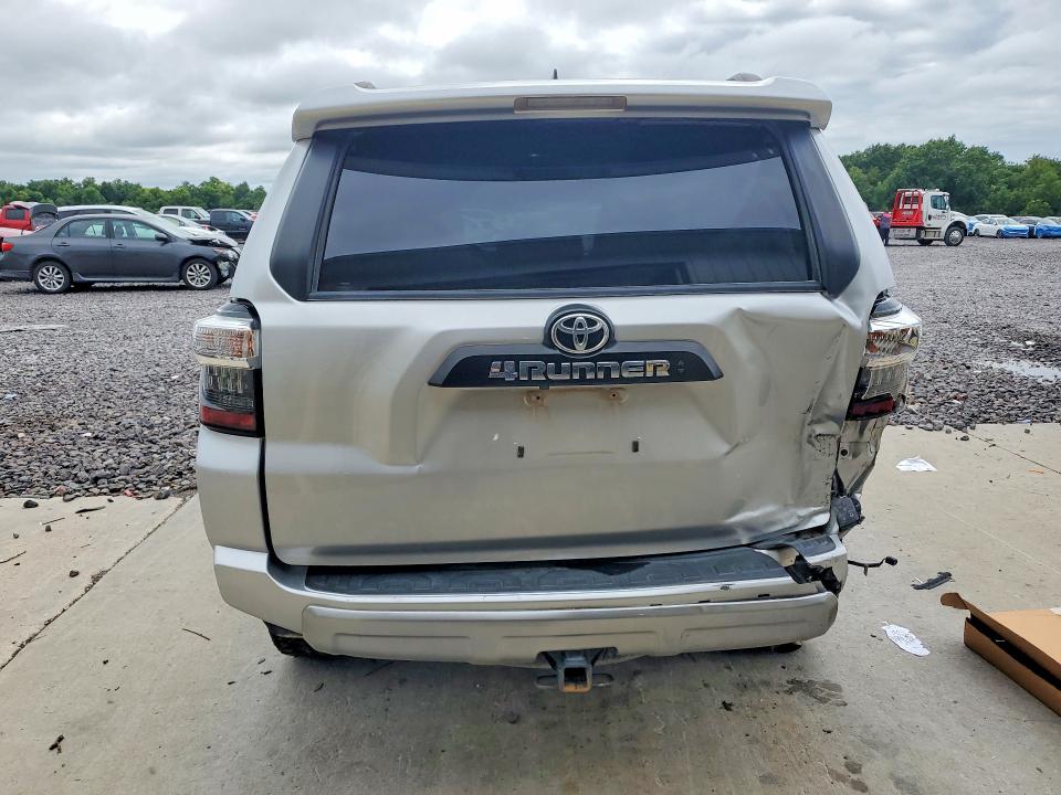 Photo 6 from auction – 2023 TOYOTA 4RUNNER with VIN JTERU5JR3P6134722