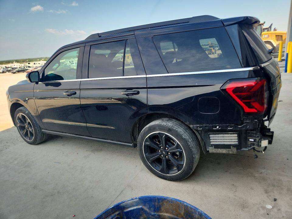 Photo 2 from auction – 2024 FORD EXPEDITION with VIN 1FMJU2A87REA95676