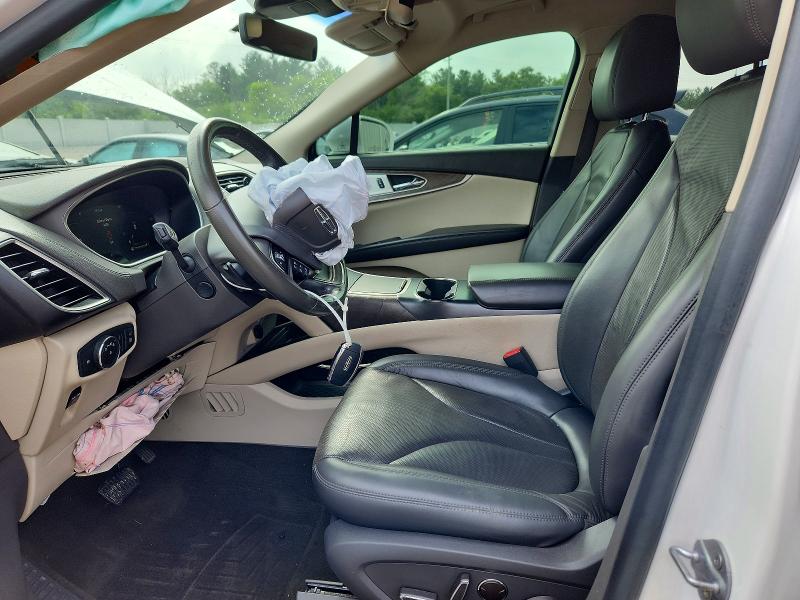 Photo 7 from auction – 2019 LINCOLN NAUTILUS with VIN 2LMPJ8LP0KBL10461