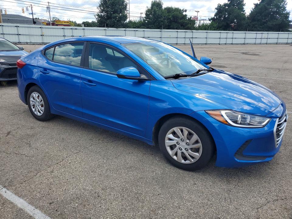 Photo 4 from auction – 2017 HYUNDAI ELANTRA with VIN 5NPD74LF8HH211188