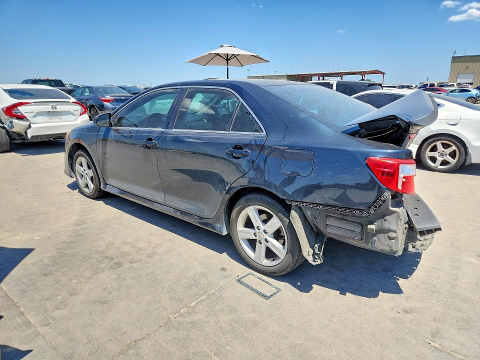 Photo 2 from auction – 2014 TOYOTA CAMRY with VIN 4T1BF1FK5EU437199