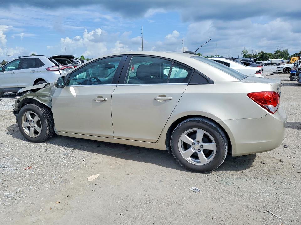 Photo 2 from auction – 2015 CHEVROLET CRUZE with VIN 1G1PC5SB7F7116838