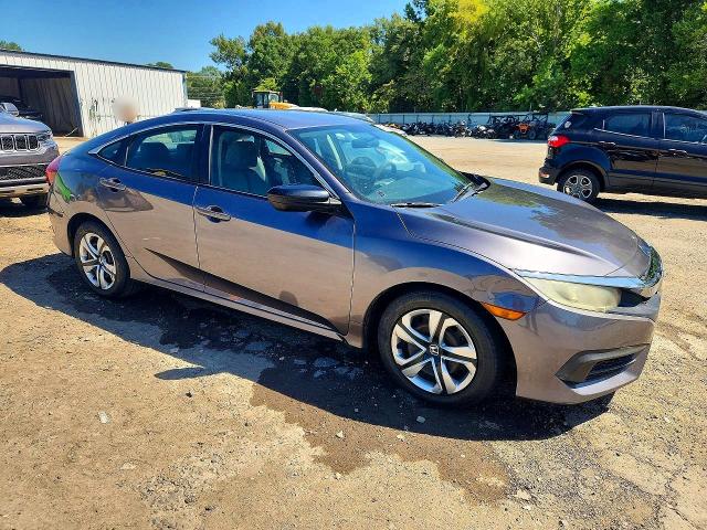 Photo 4 from auction – 2016 HONDA CIVIC with VIN 19XFC2F56GE201967