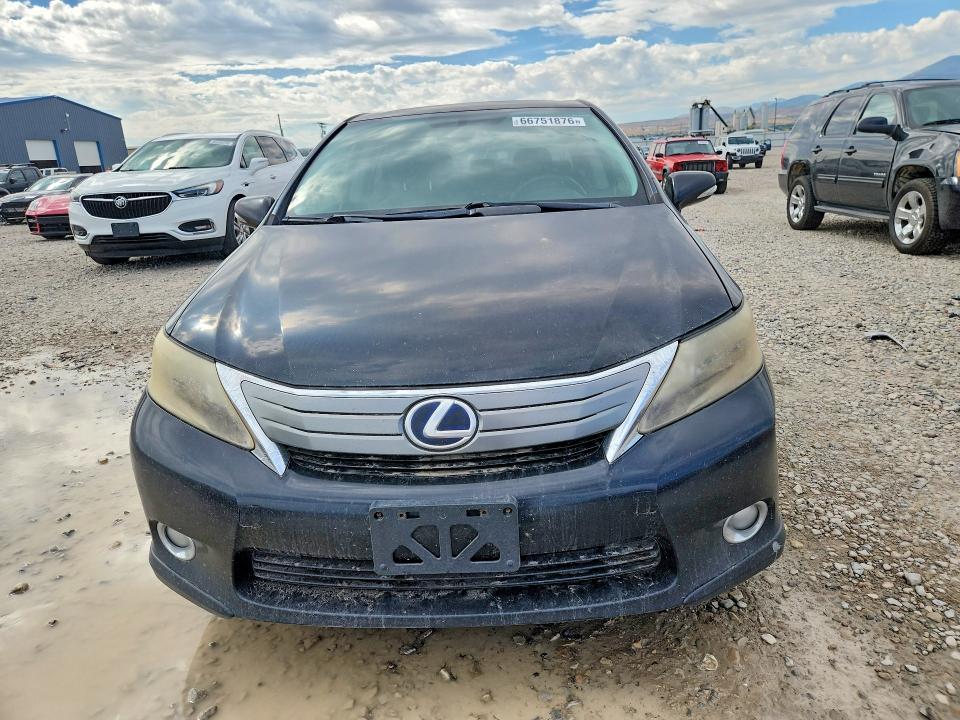 Photo 5 from auction – 2010 LEXUS HS with VIN JTHBB1BA6A2033278