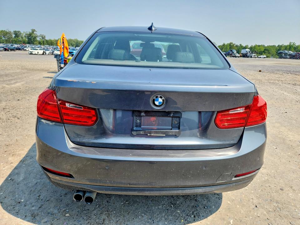 Снимка 6 от търг – 2013 BMW 328 с VIN WBA3B5G56DNS03082