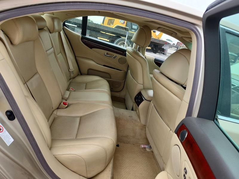 Photo 10 from auction – 2010 LEXUS LS with VIN JTHCL1EF5A5004832
