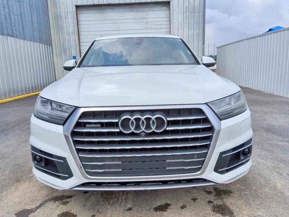 Photo 5 from auction – 2017 AUDI Q7 with VIN WA1LHAF76HD053168